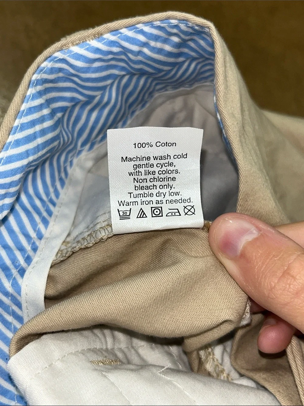 J. Crew Women's Chino Cotton Shorts in Light Khaki • Size 6 • 100% Cotton